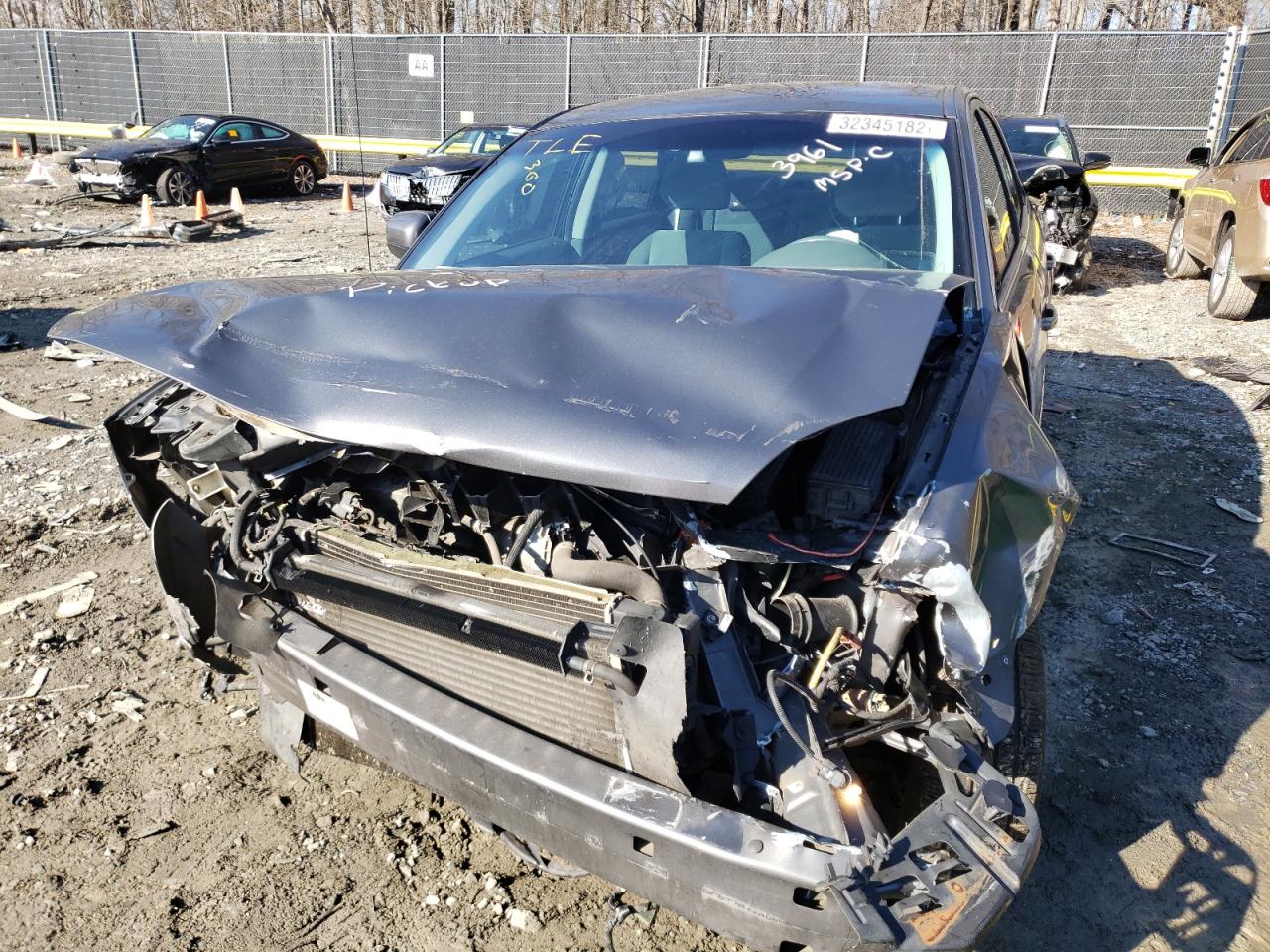 Photo 9 from auction – 2005 FORD FIVE HUNDR with VIN 1FAFP271X5G113961