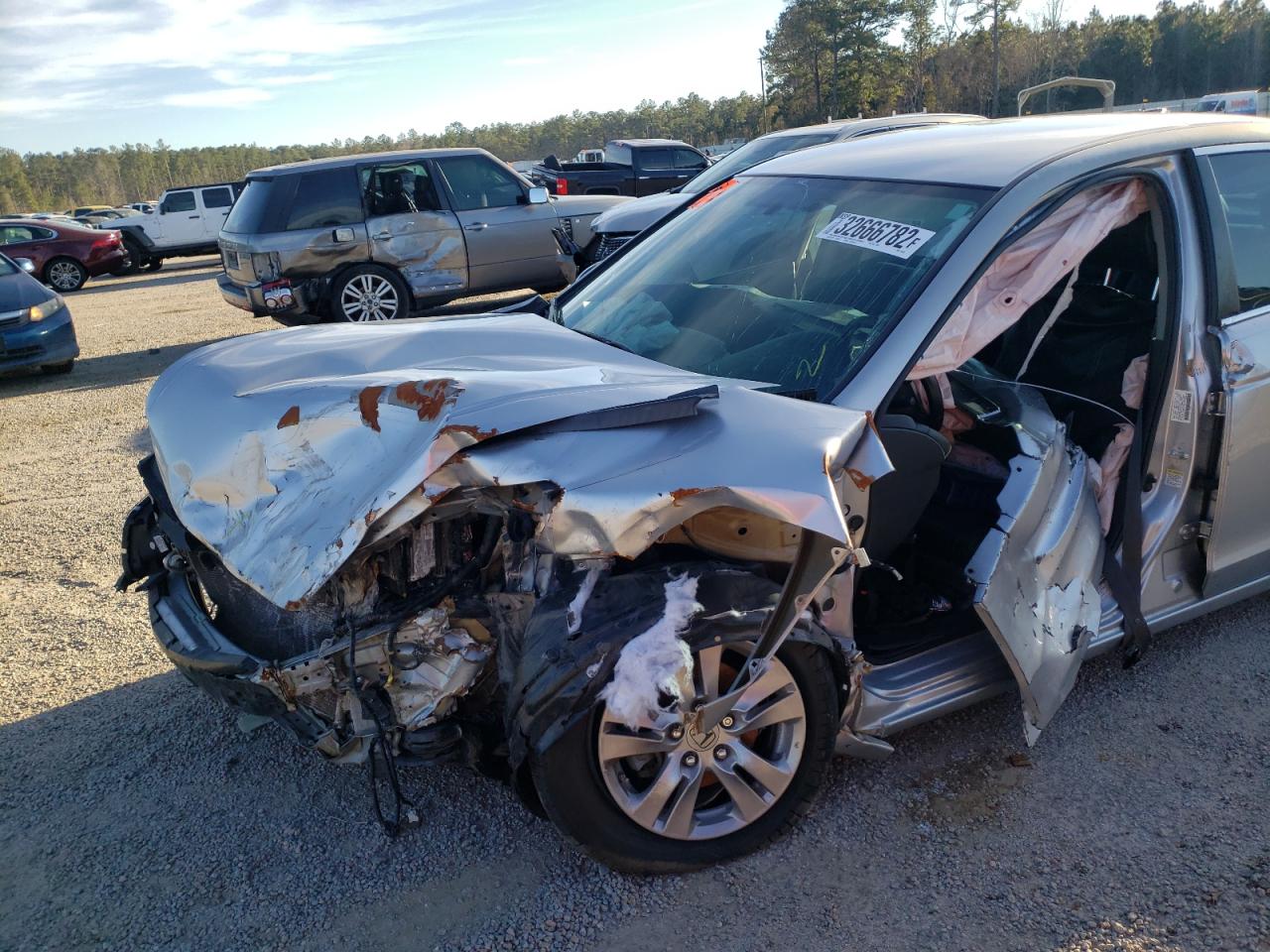 Photo 9 from auction – 2012 HONDA ACCORD SE with VIN 1HGCP2F63CA242393