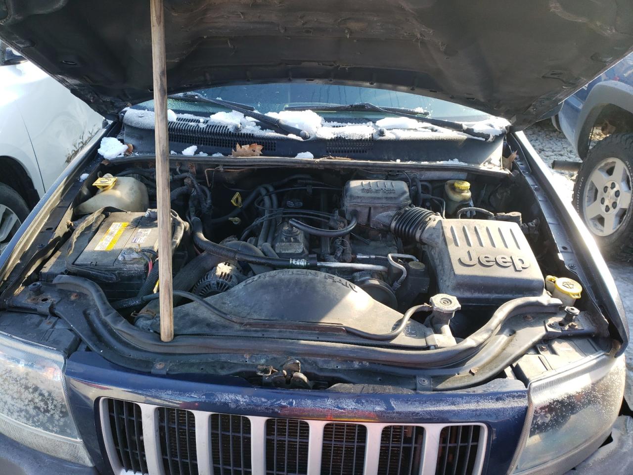 Photo 7 from auction – 2004 JEEP GRAND CHER with VIN 1J4GW48S94C244433