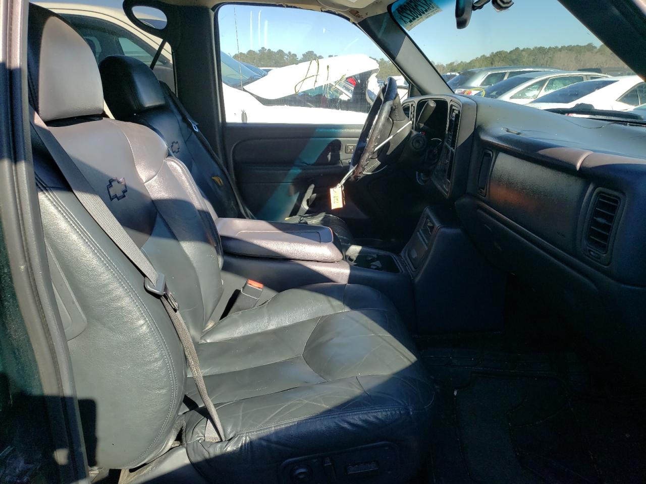 Photo 5 from auction – 2002 CHEVROLET AVALANCHE with VIN 3GNEK13T92G246515