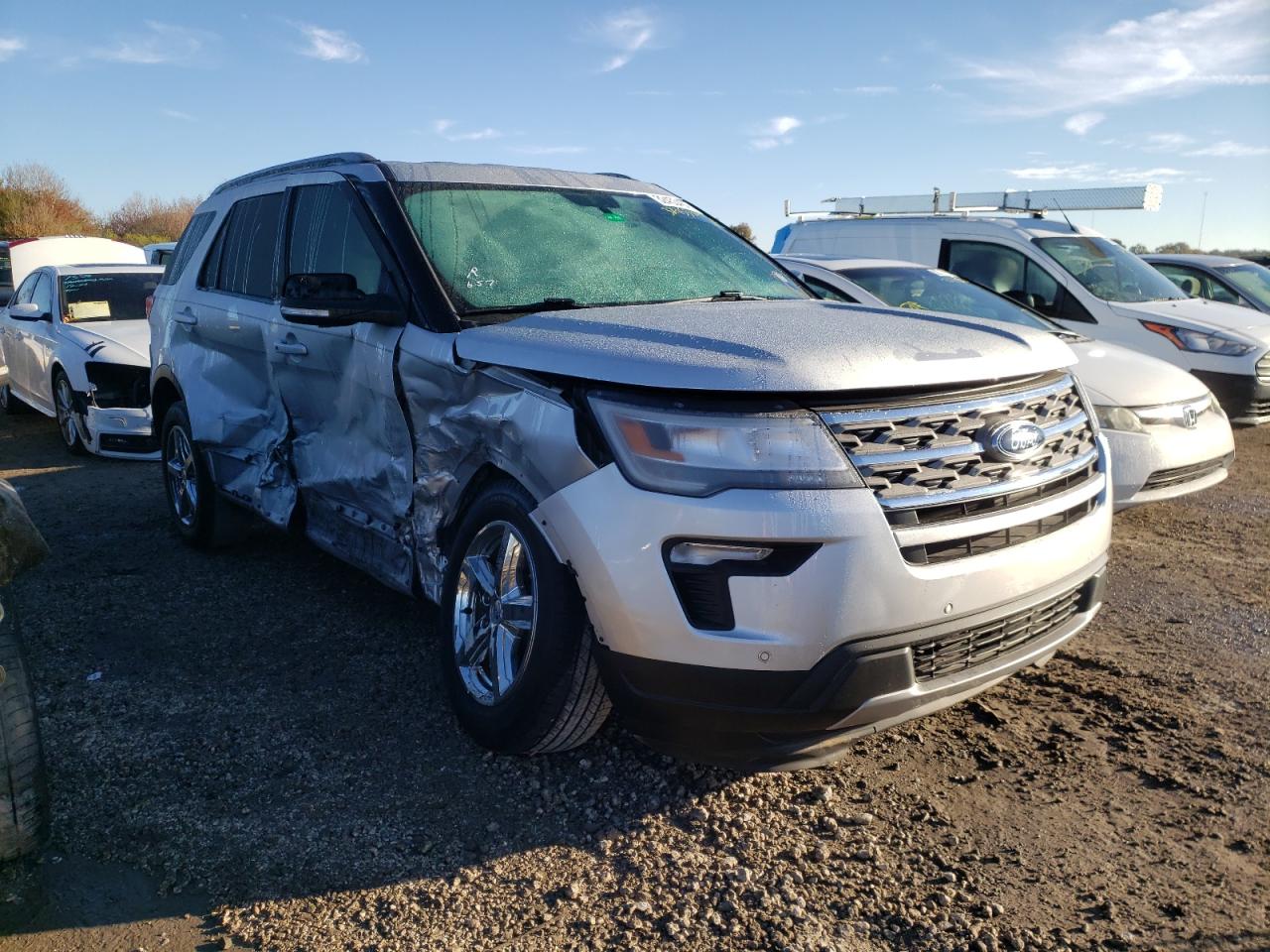 FORD EXPLORER X 2018 with VIN 1FM5K7D83JGB06648 - Photo from auction