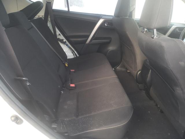 Photo 6 from auction – 2017 TOYOTA RAV4 XLE with VIN JTMRFREV0HJ115847