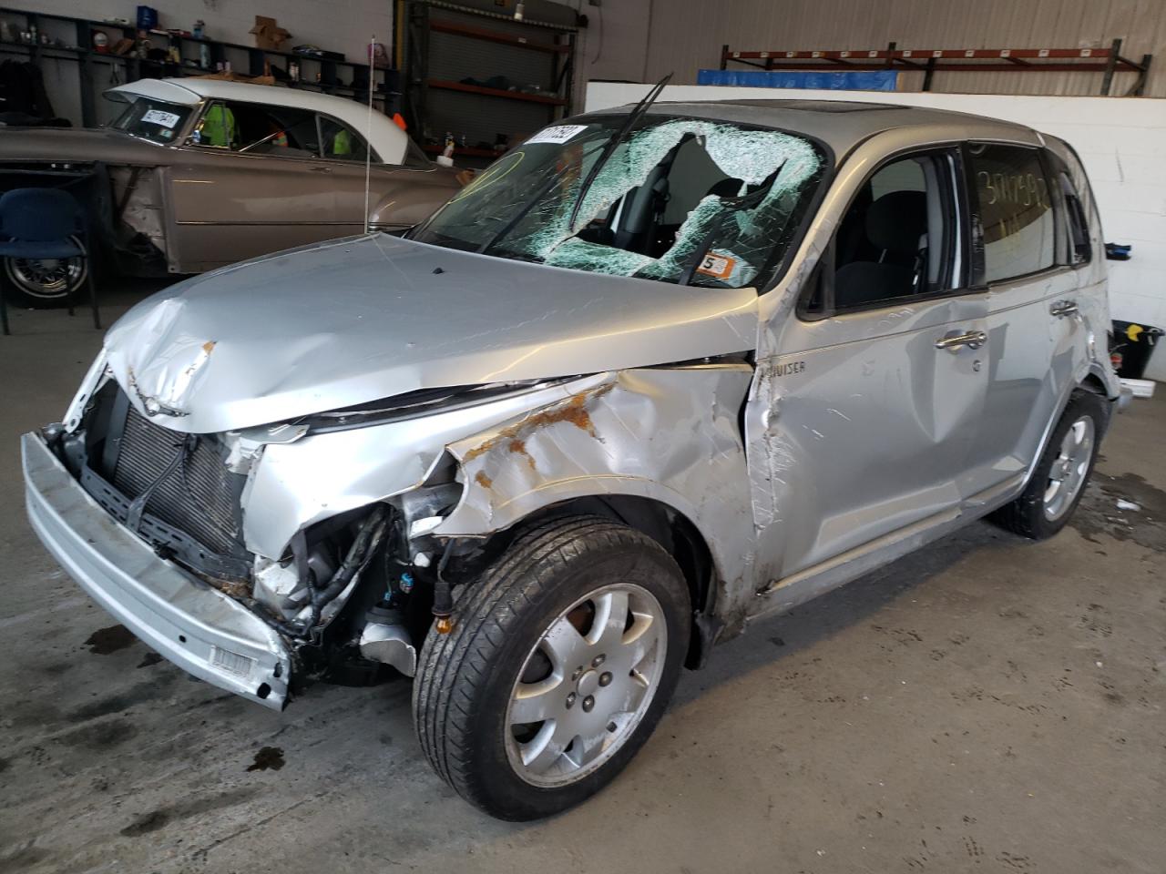 Photo 2 from auction – 2004 CHRYSLER PT CRUISER with VIN 3C4FY48B44T267912