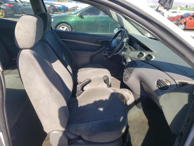 Photo 5 from auction – 2000 FORD FOCUS ZX3 with VIN 3FAFP3134YR210876