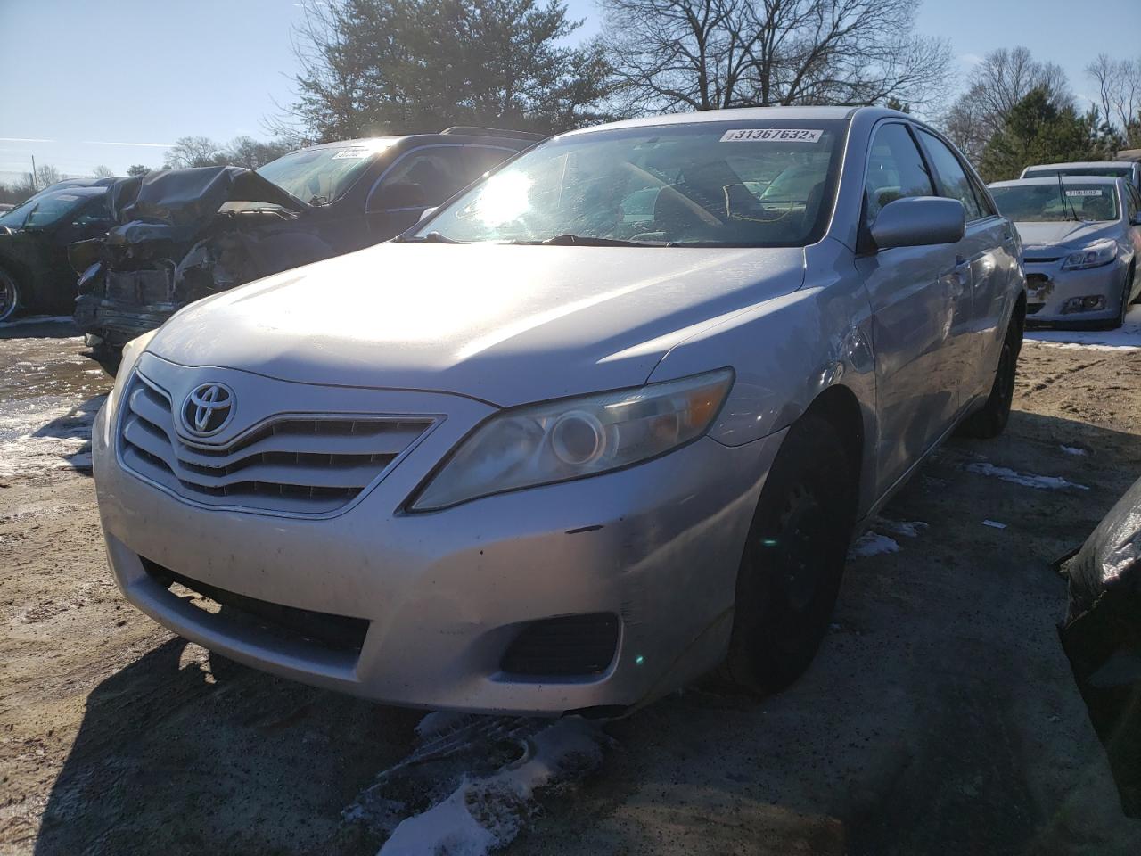 Photo 2 from auction – 2011 TOYOTA CAMRY BASE with VIN 4T1BF3EK2BU601954