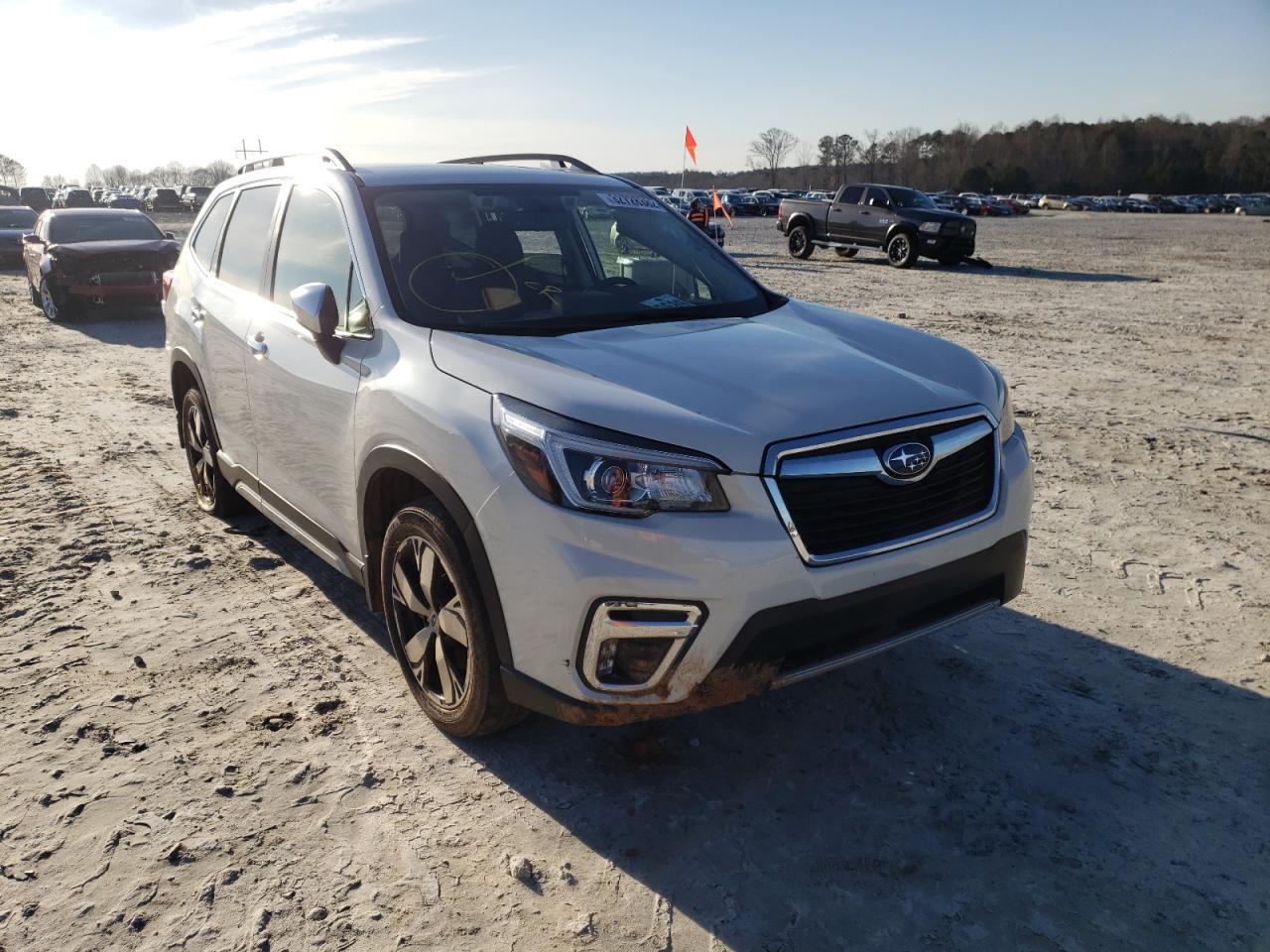 SUBARU FORESTER T 2019 with VIN JF2SKAWC6KH428798 - Photo from auction