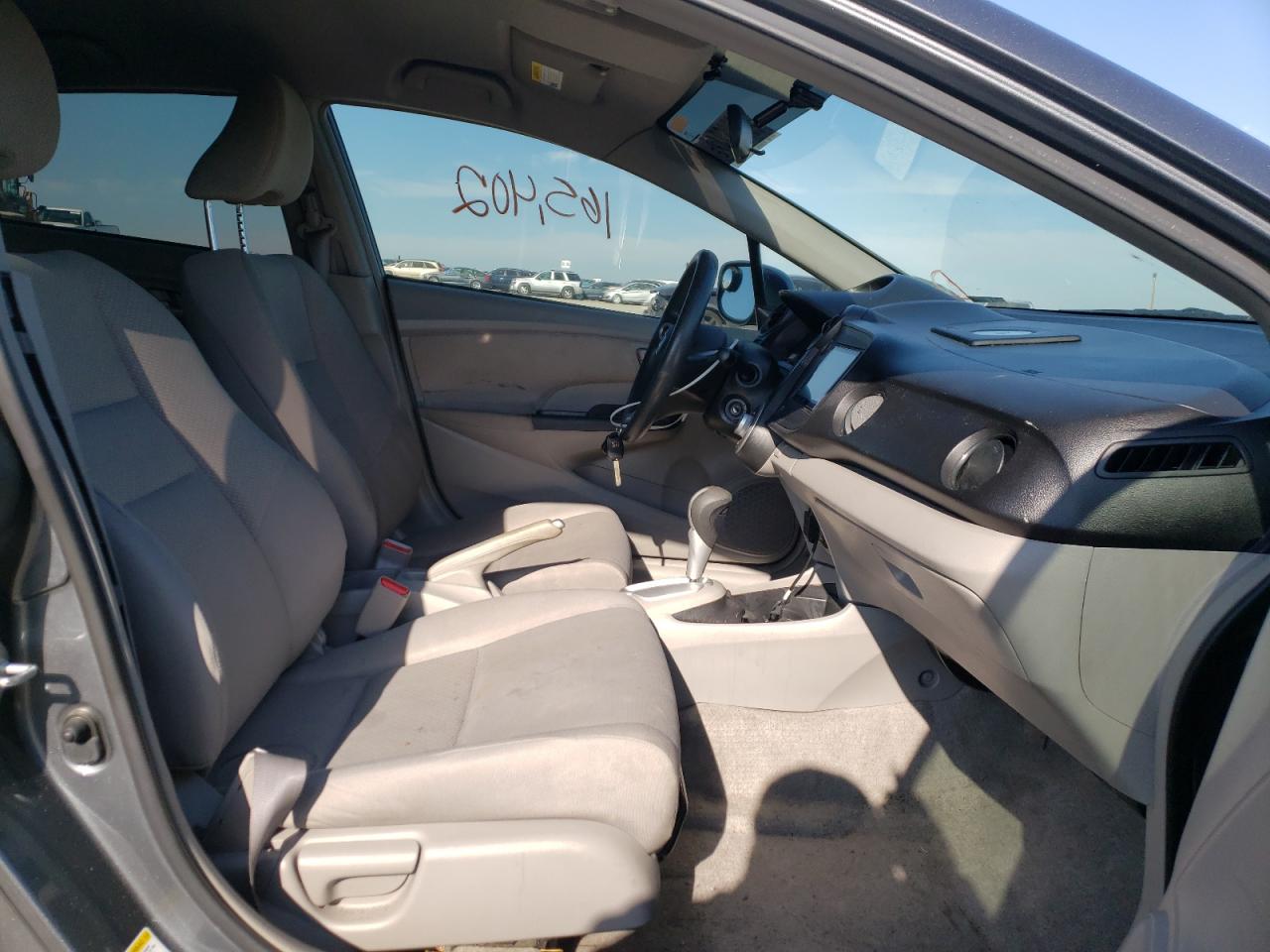Photo 5 from auction – 2012 HONDA INSIGHT with VIN JHMZE2H39CS003490