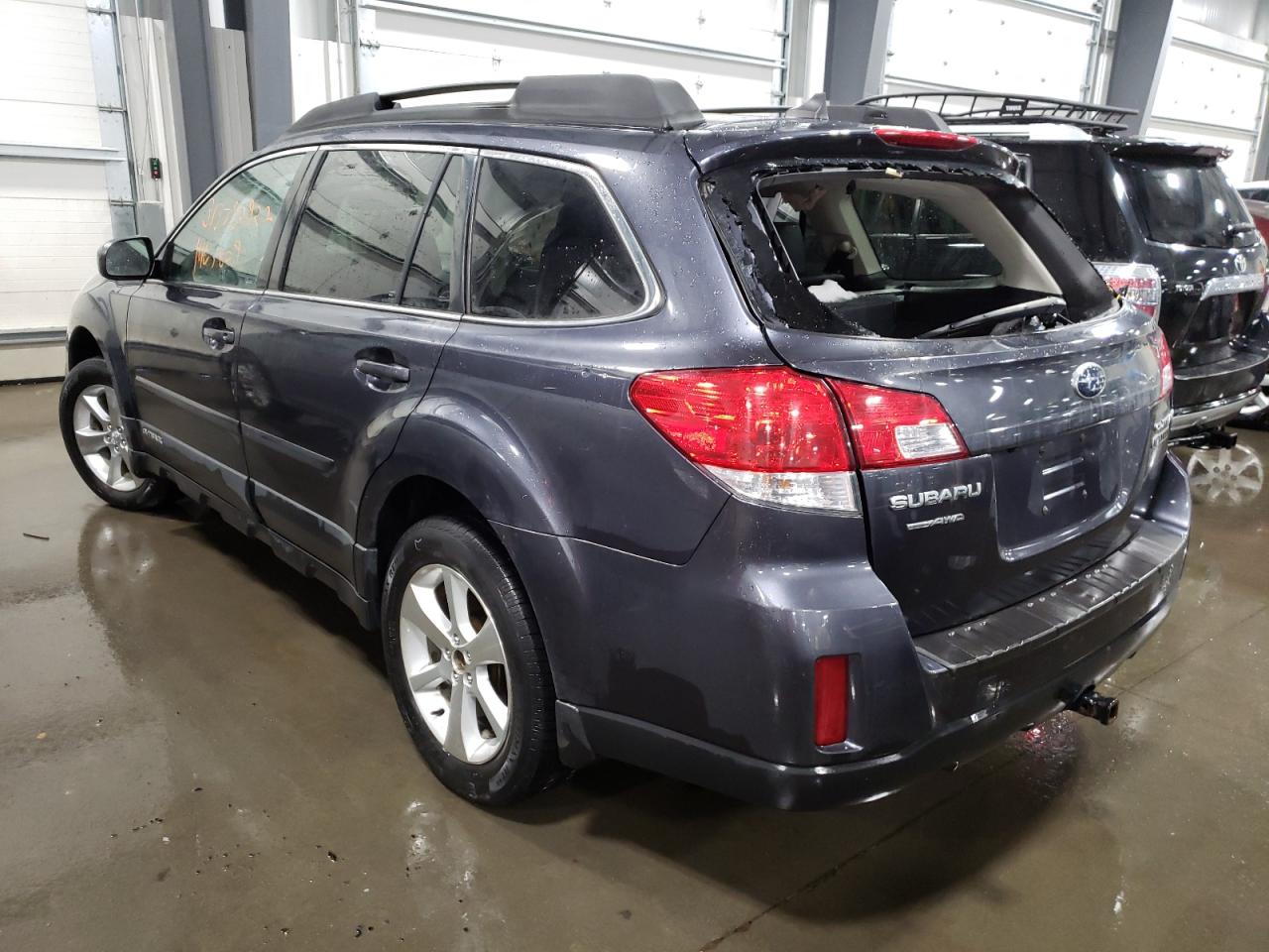 Photo 3 from auction – 2013 SUBARU OUTBACK 2. with VIN 4S4BRCKC9D3280976