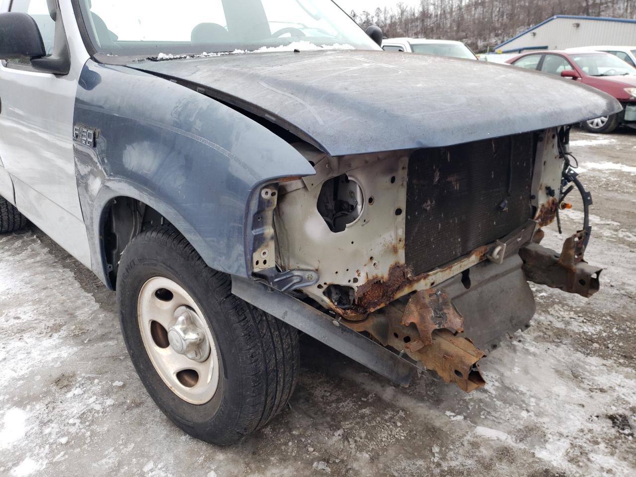 Photo 9 from auction – 2003 FORD F150 with VIN 2FTRF17243CA67779