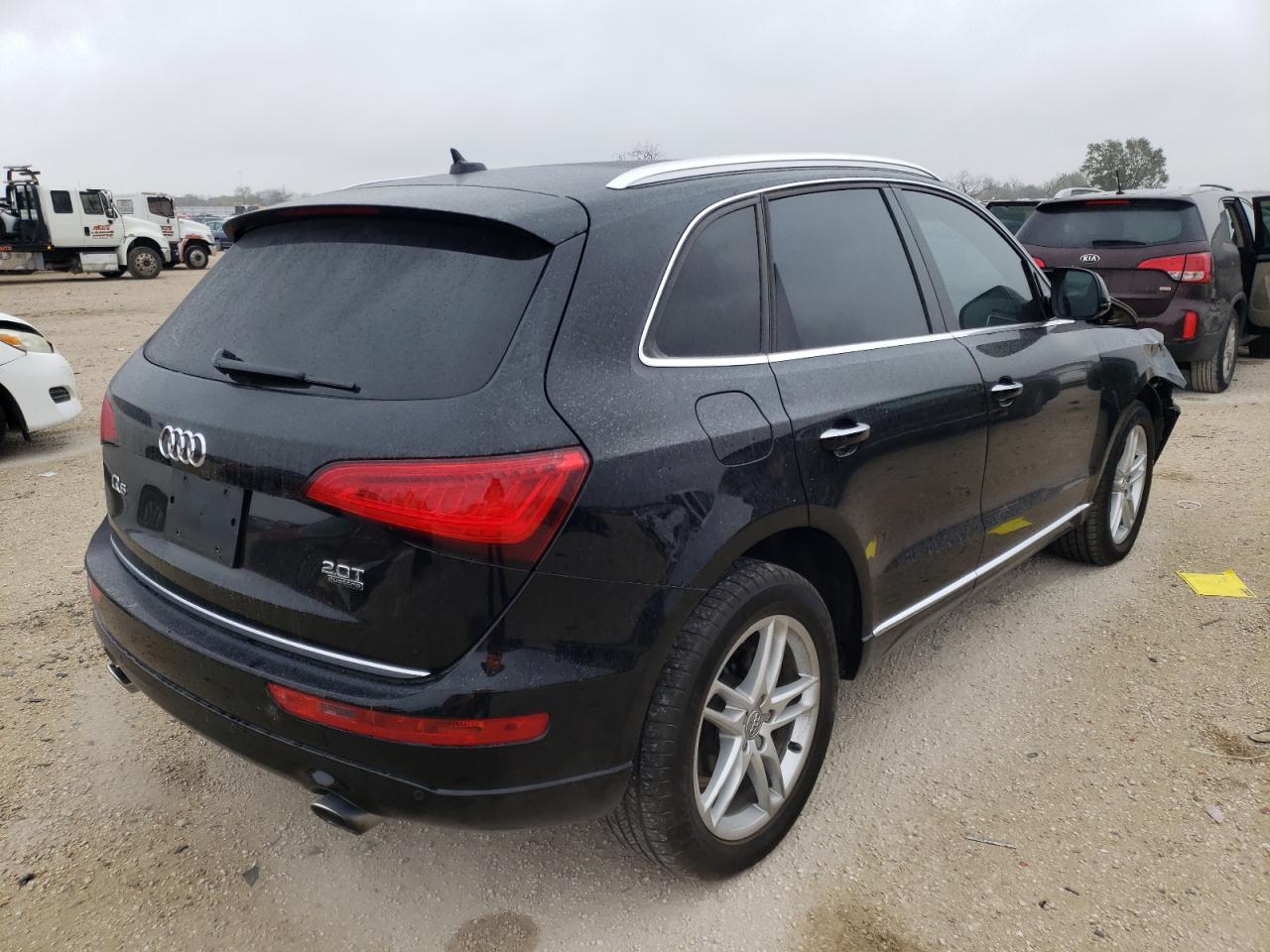 Photo 4 from auction – 2017 AUDI Q5 PREMIUM with VIN WA1L2AFP7HA003284