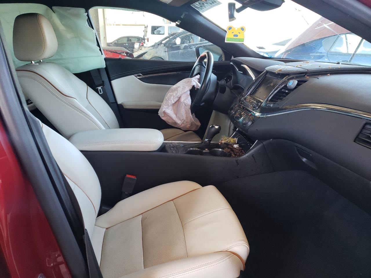 Photo 5 from auction – 2019 CHEVROLET IMPALA PRE with VIN 1G1105S33KU113521