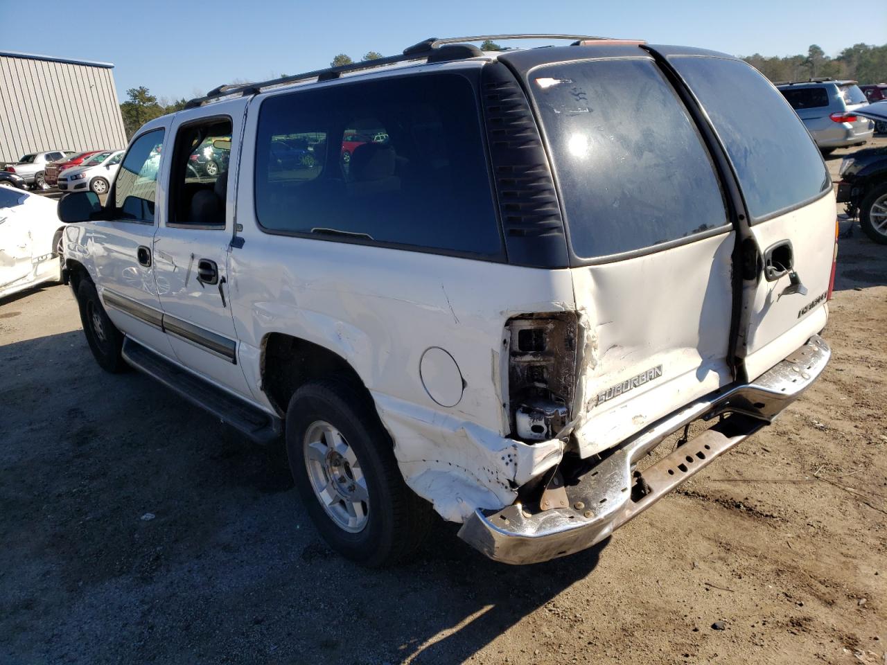Photo 3 from auction – 2001 CHEVROLET SUBURBAN C with VIN 3GNEC16TX1G256199