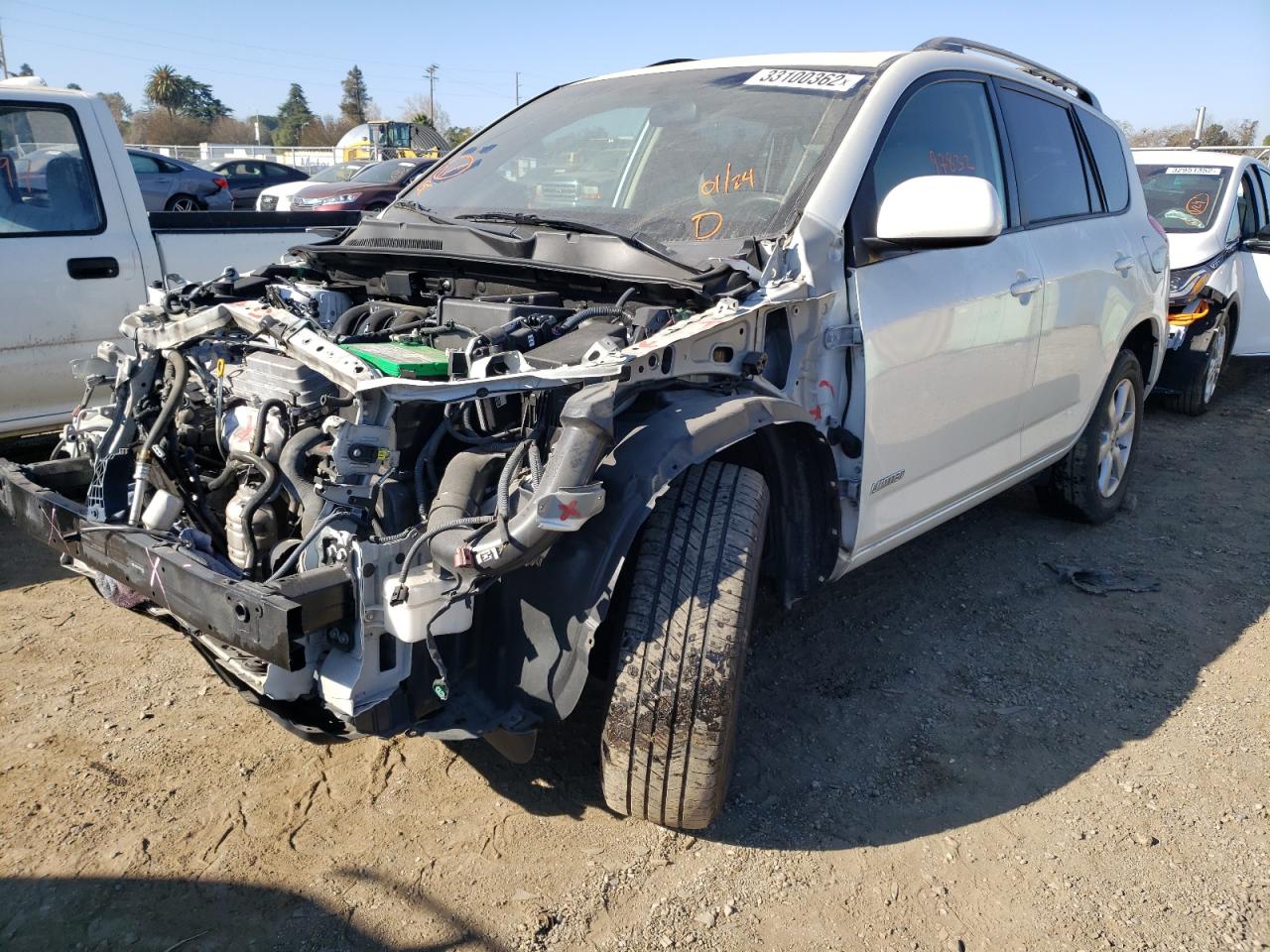 Photo 2 from auction – 2007 TOYOTA RAV4 LIMIT with VIN JTMBK31V875033338