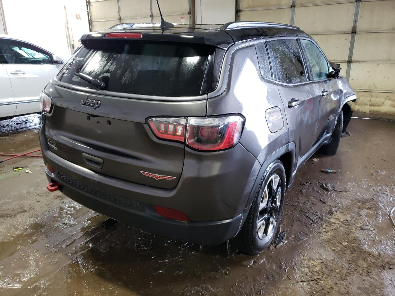 Photo 4 from auction – 2018 JEEP COMPASS TR with VIN 3C4NJDDBXJT174846