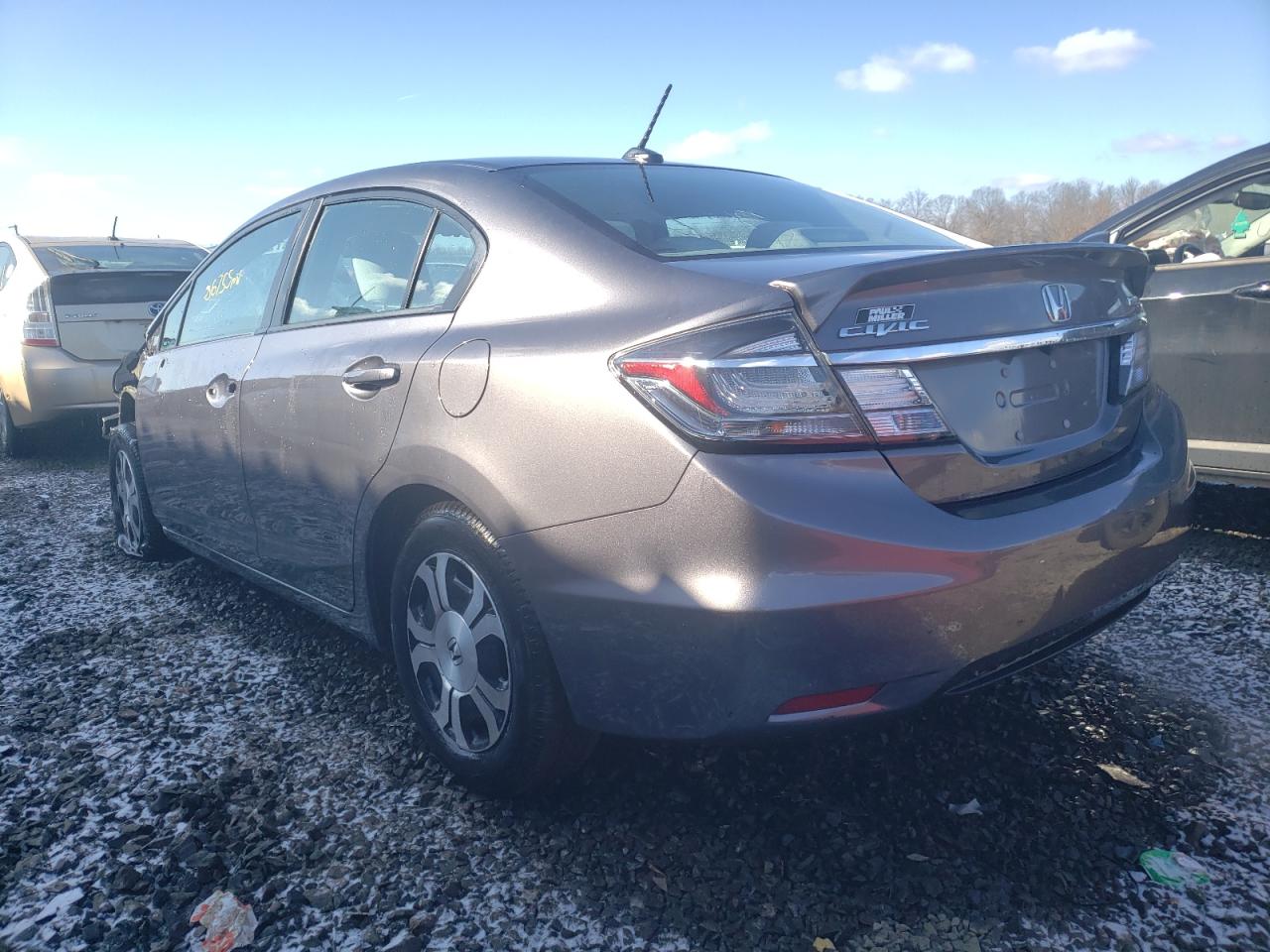 Photo 3 from auction – 2014 HONDA CIVIC HYBR with VIN 19XFB4F26EE201890