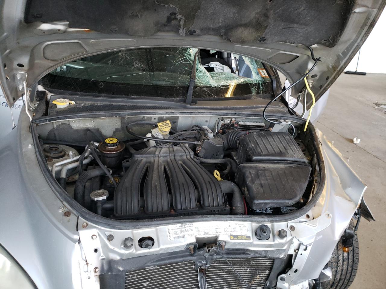 Photo 7 from auction – 2004 CHRYSLER PT CRUISER with VIN 3C4FY48B44T267912