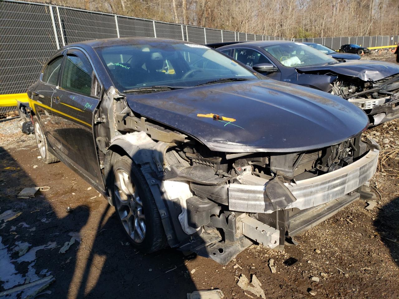 CHRYSLER 200 C 2015 with VIN 1C3CCCEG0FN557079 - Photo from auction