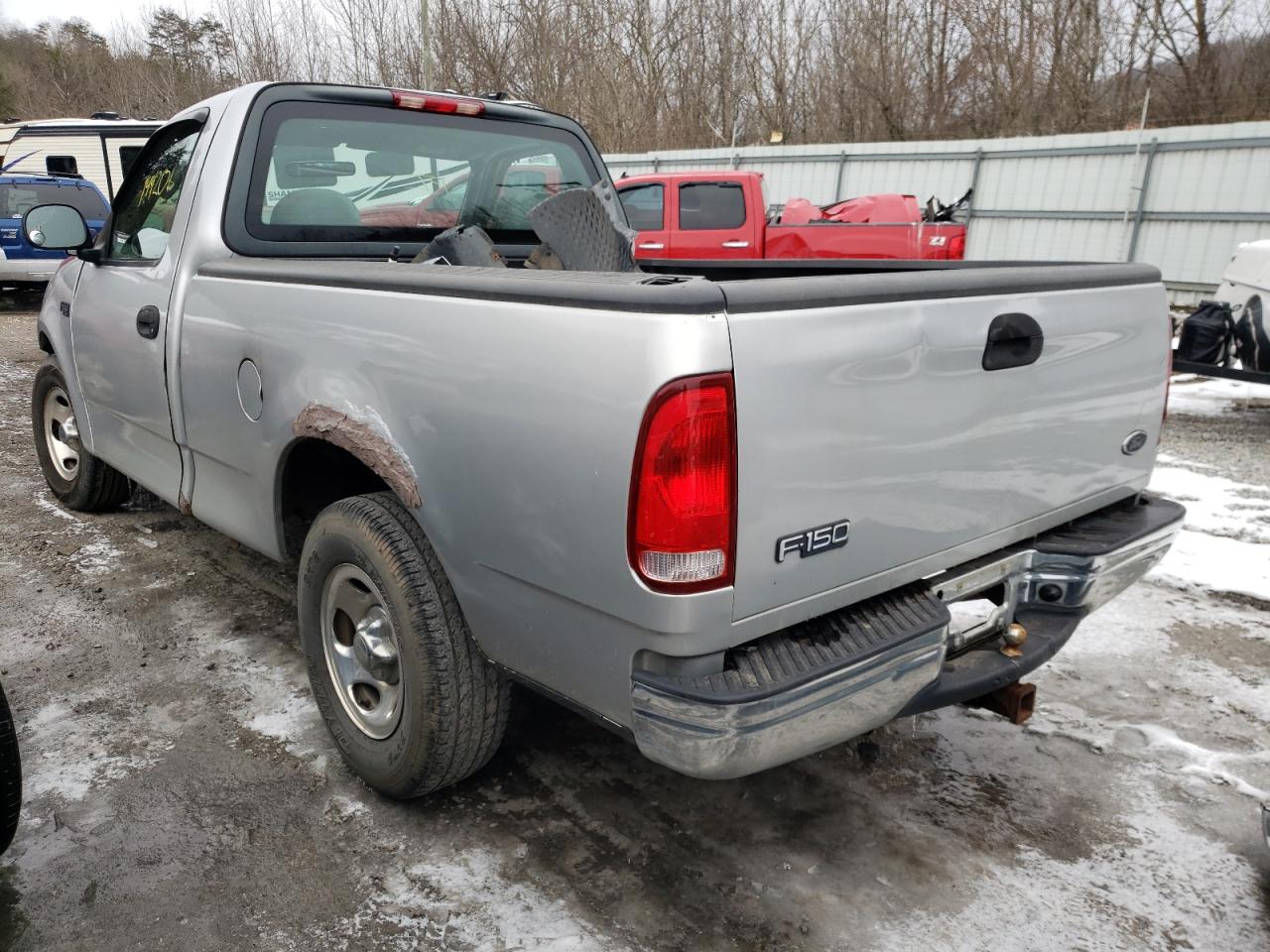 Photo 3 from auction – 2003 FORD F150 with VIN 2FTRF17243CA67779