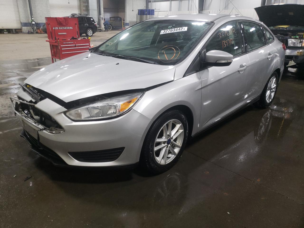 Photo 2 from auction – 2016 FORD FOCUS SE with VIN 1FADP3F27GL322074