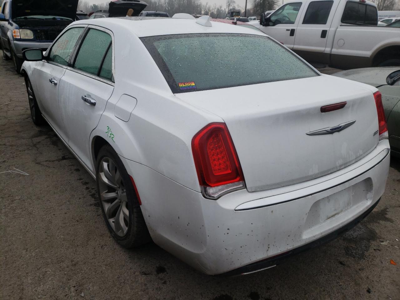 Photo 3 from auction – 2019 CHRYSLER 300 LIMITE with VIN 2C3CCAEGXKH609535