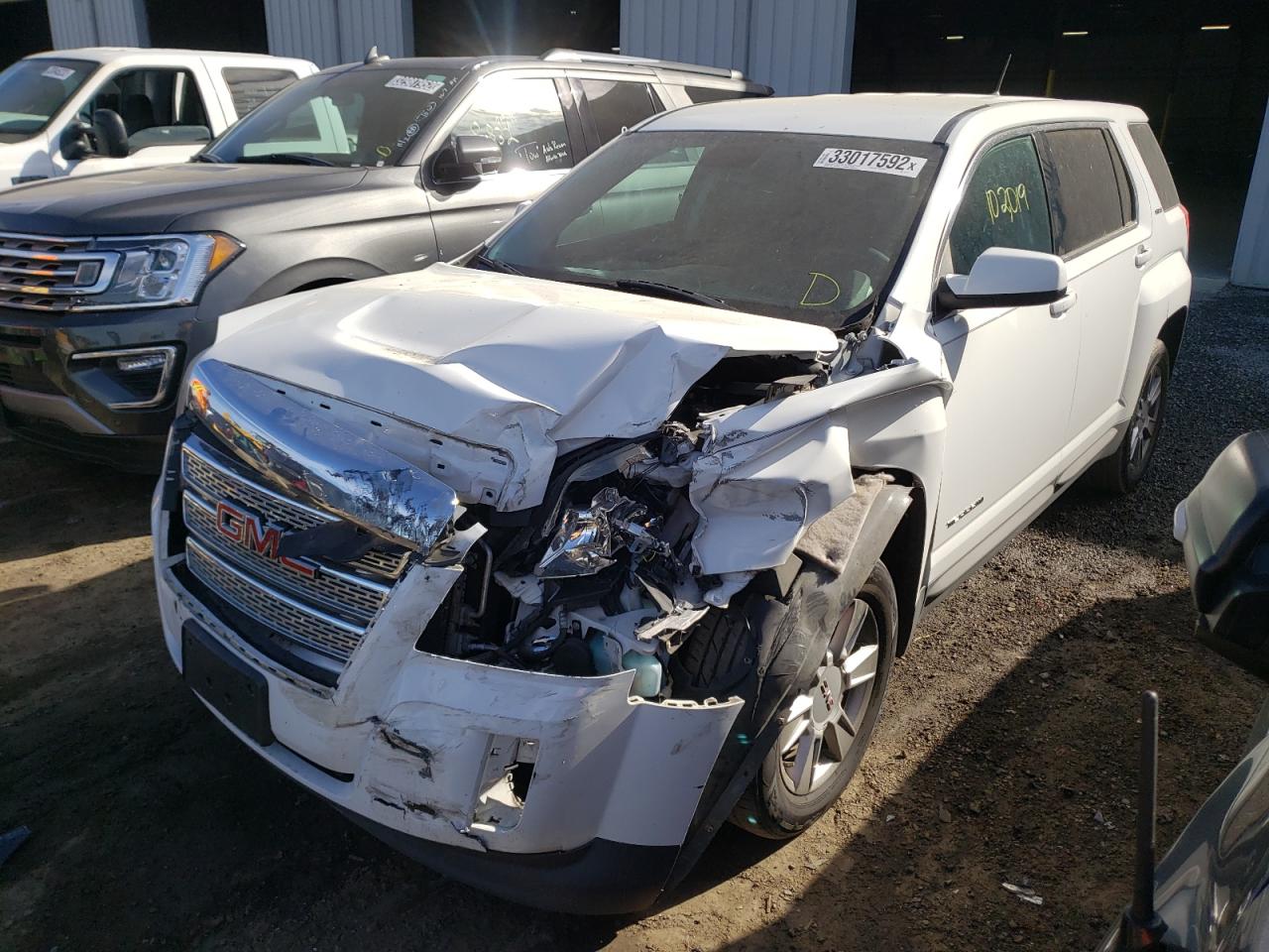 Photo 2 from auction – 2013 GMC TERRAIN SL with VIN 2GKALMEKXD6432304