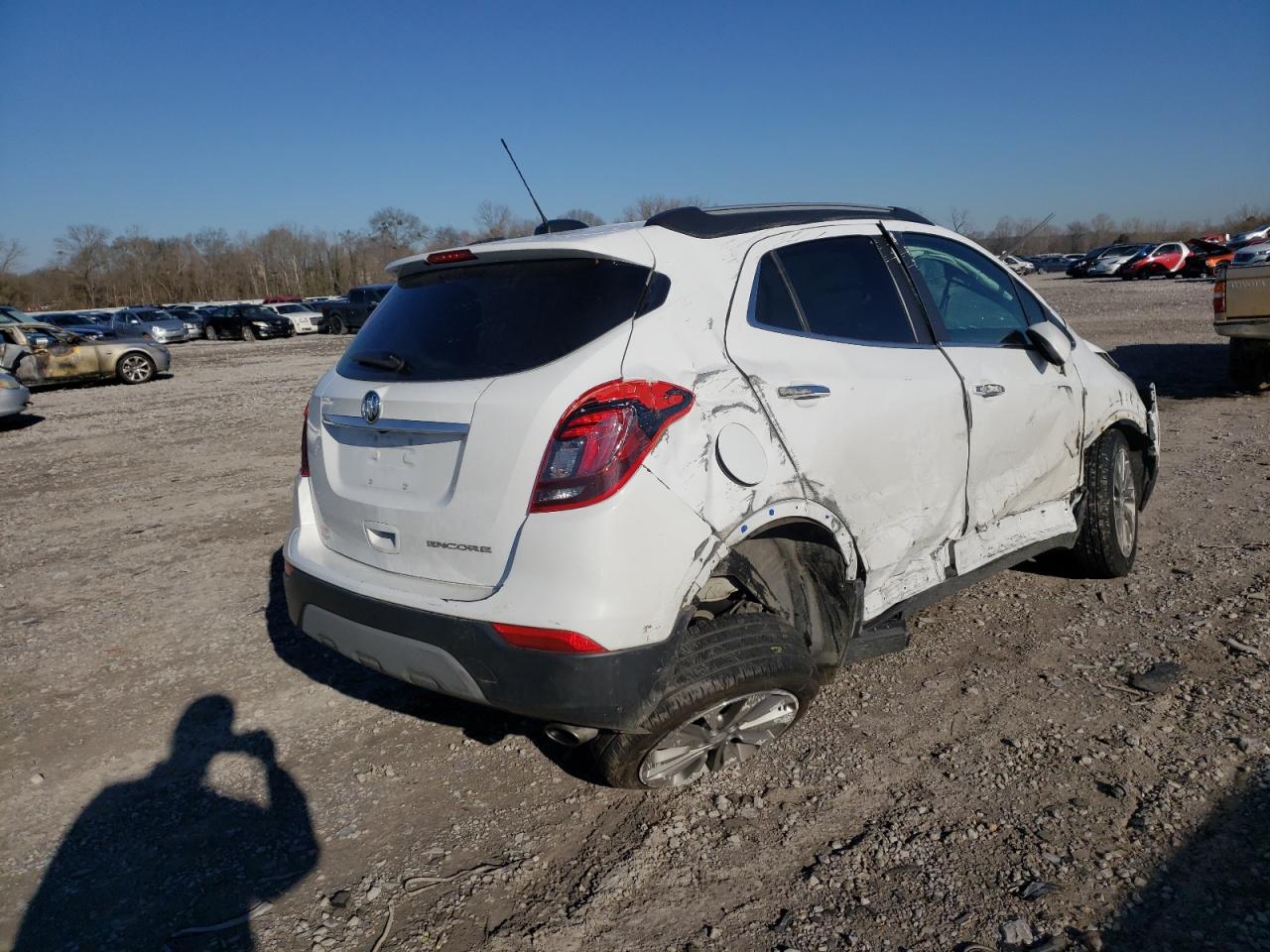 Photo 4 from auction – 2020 BUICK ENCORE PRE with VIN KL4CJASB5LB009410