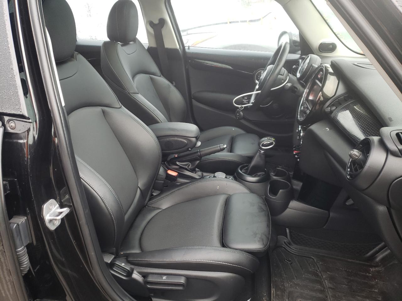Фото 5 с аукциона – 2018 MINI COOPER S с VIN WMWXU3C54J2F51498