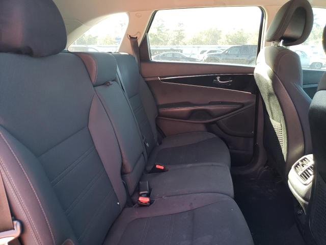 Photo 6 from auction – 2016 KIA SORENTO LX with VIN 5XYPG4A38GG112205