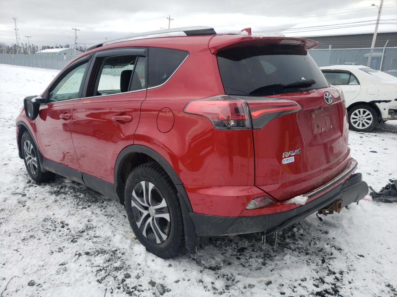 Photo 3 from auction – 2016 TOYOTA RAV4 LE with VIN 2T3ZFREV7GW305497