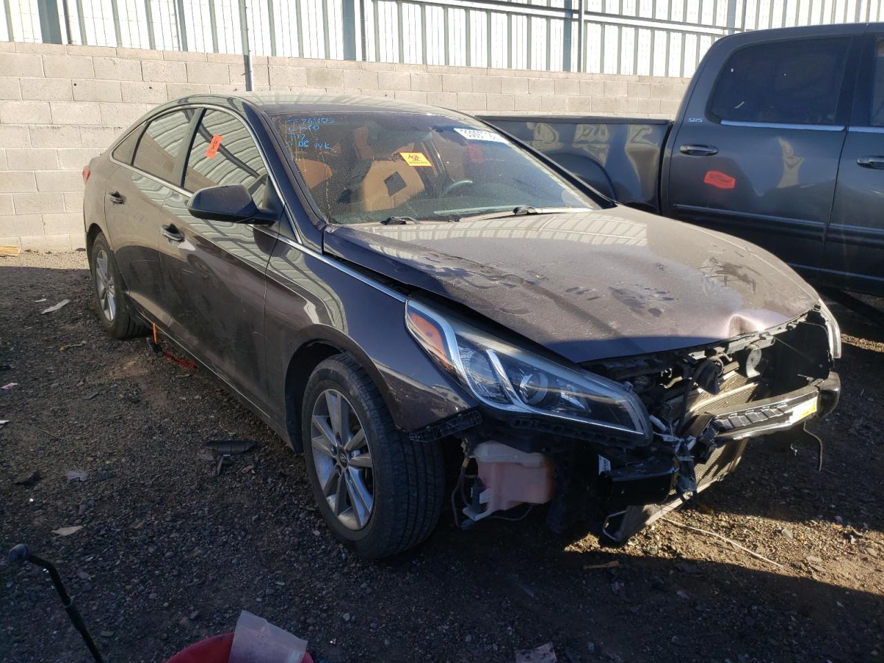 HYUNDAI SONATA SE 2017 with VIN 5NPE24AF0HH455875 - Photo from auction