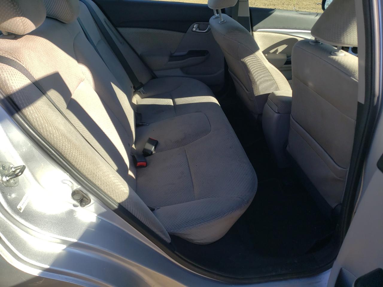 Photo 6 from auction – 2013 HONDA CIVIC HYBR with VIN 19XFB4F2XDE202815