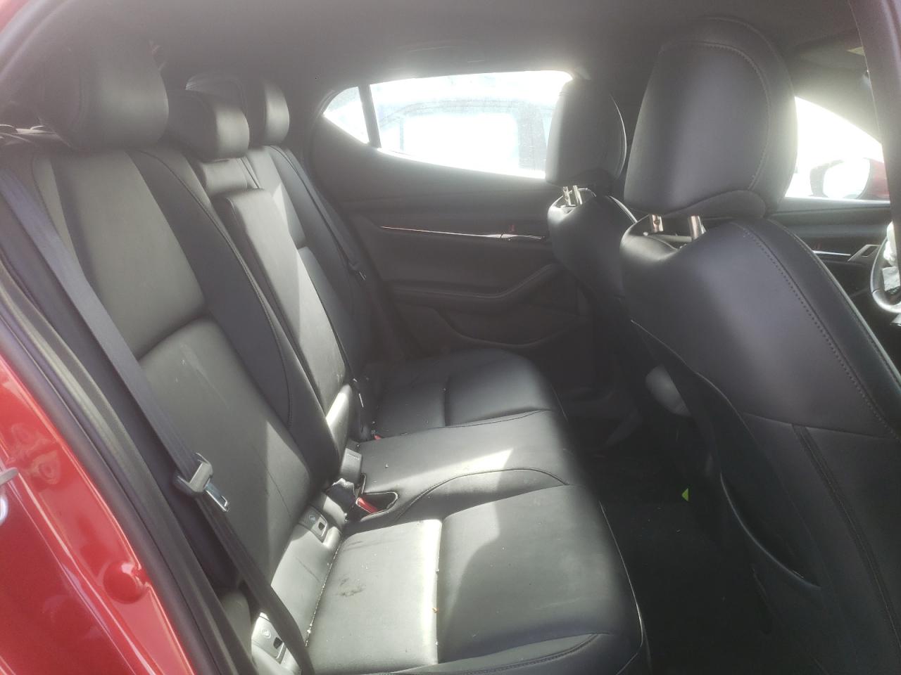 Photo 6 from auction – 2019 MAZDA 3 PREFERRE with VIN JM1BPAMM0K1139369