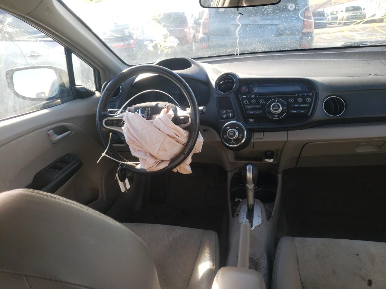 Photo 9 from auction – 2012 HONDA INSIGHT EX with VIN JHMZE2H7XCS002917