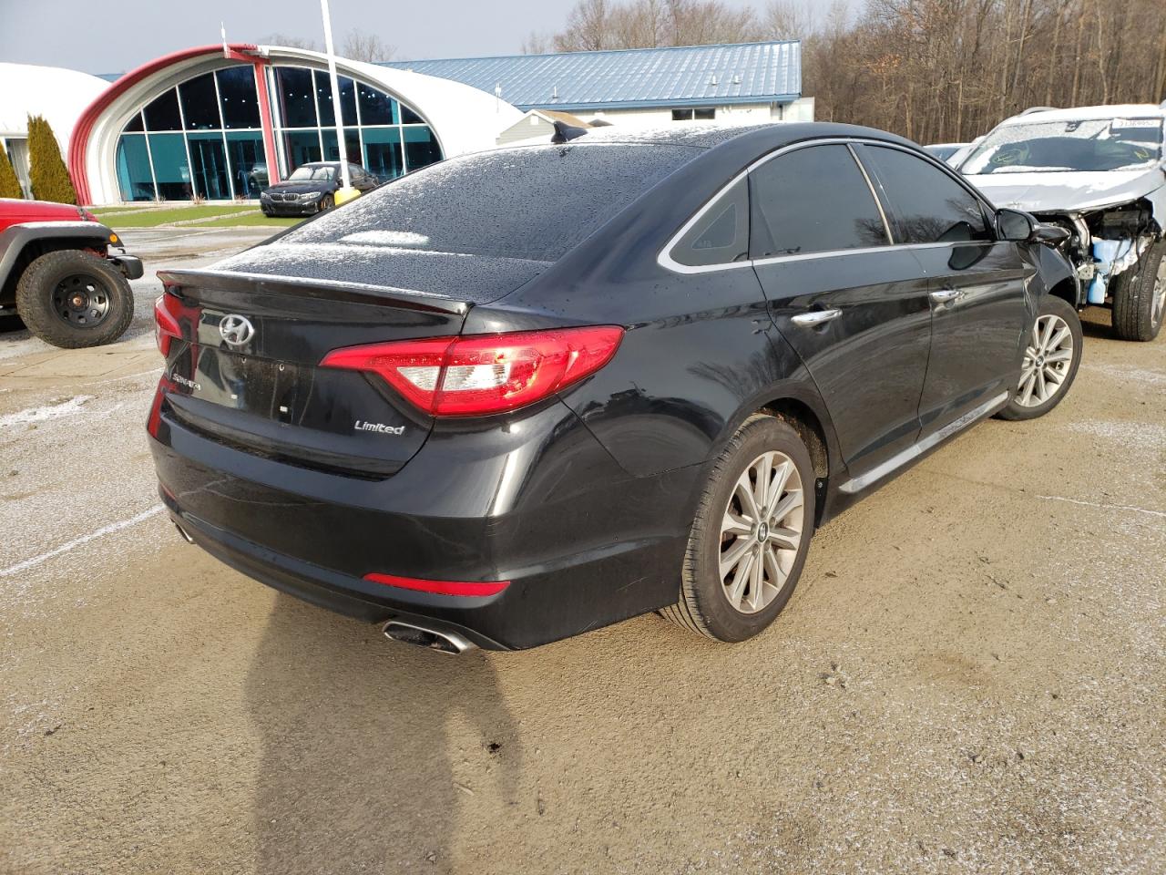 Photo 4 from auction – 2016 HYUNDAI SONATA SPO with VIN 5NPE34AF8GH320154