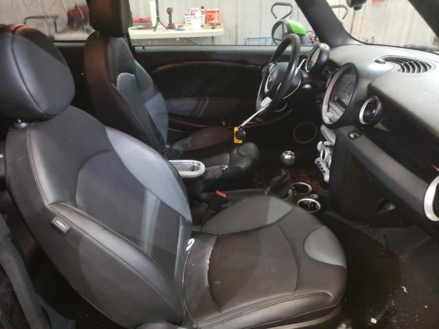 Photo 5 from auction – 2010 MINI COOPER S C with VIN WMWMM3C5XATP75336