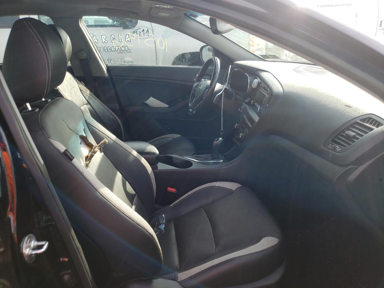 Photo 5 from auction – 2012 KIA OPTIMA SX with VIN 5XXGR4A67CG008341
