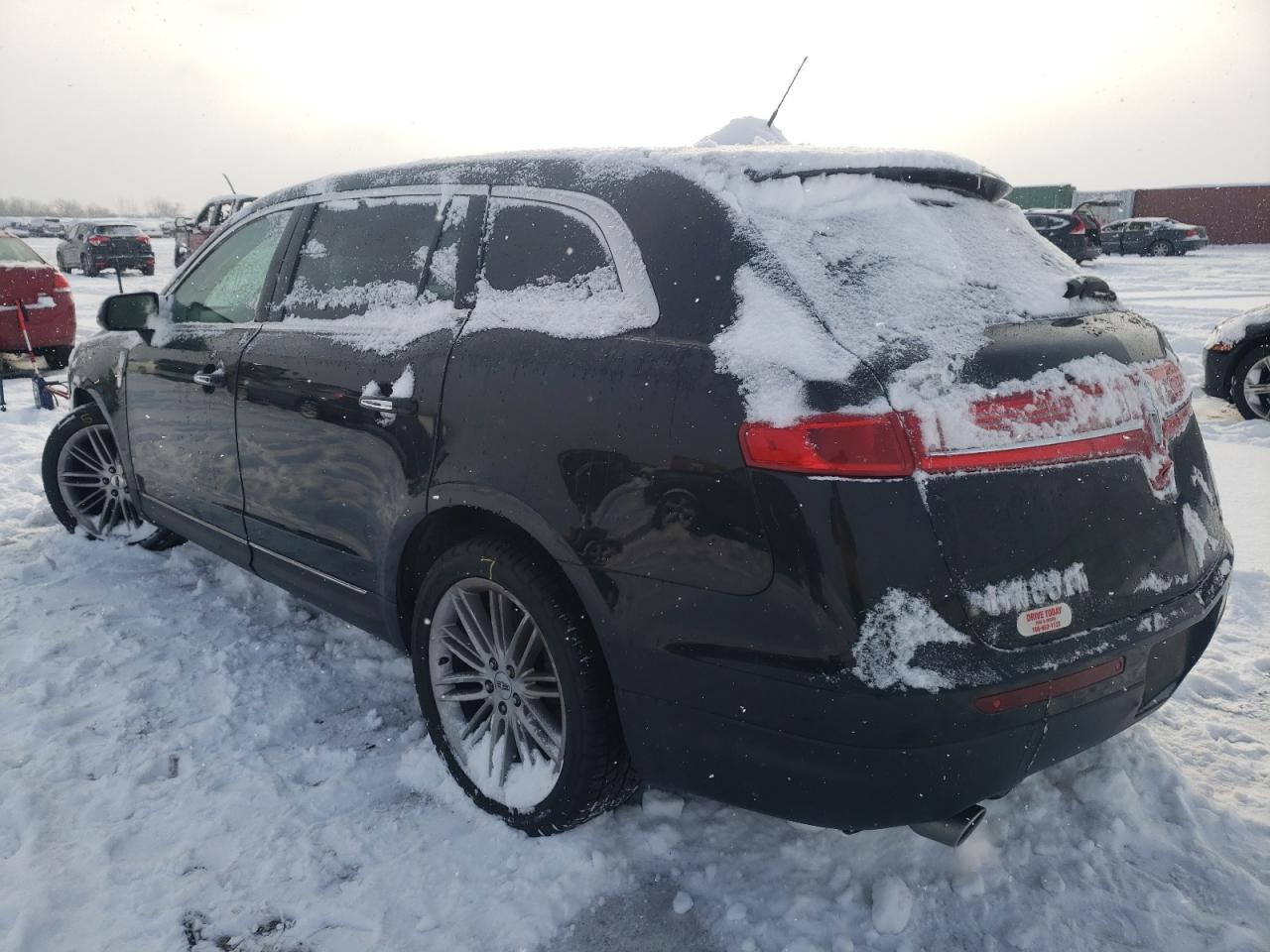 Photo 3 from auction – 2013 LINCOLN MKT with VIN 2LMHJ5AT1DBL52921