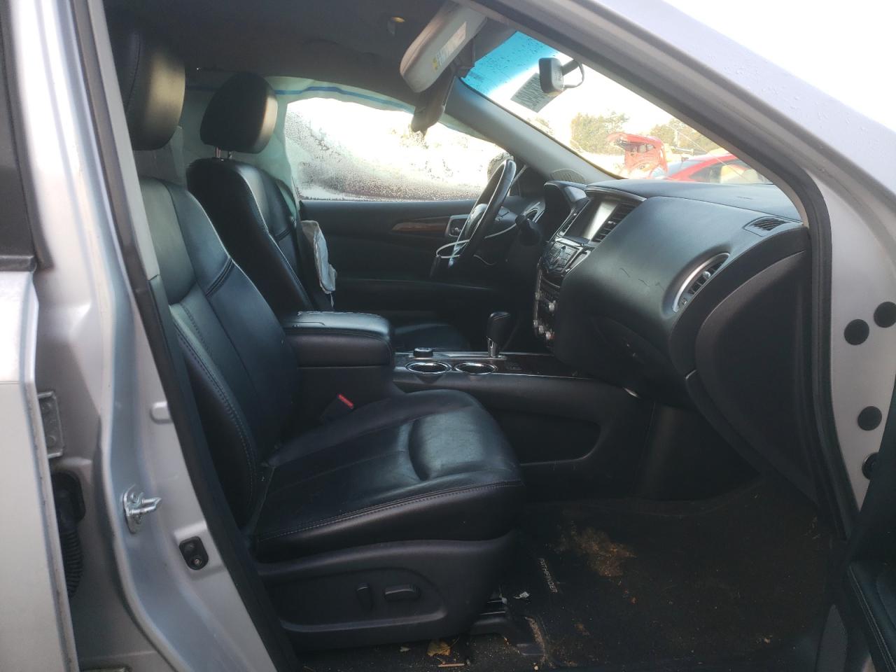 Photo 5 from auction – 2014 NISSAN PATHFINDER with VIN 5N1AR2MM6EC631923