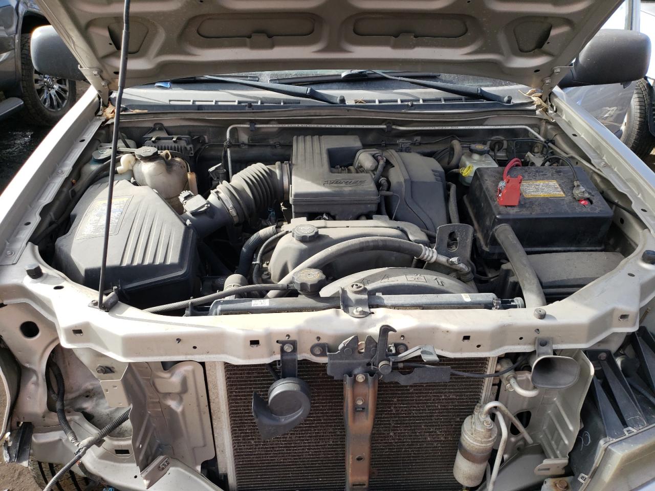 Photo 7 from auction – 2004 CHEVROLET COLORADO with VIN 1GCDT136048189254