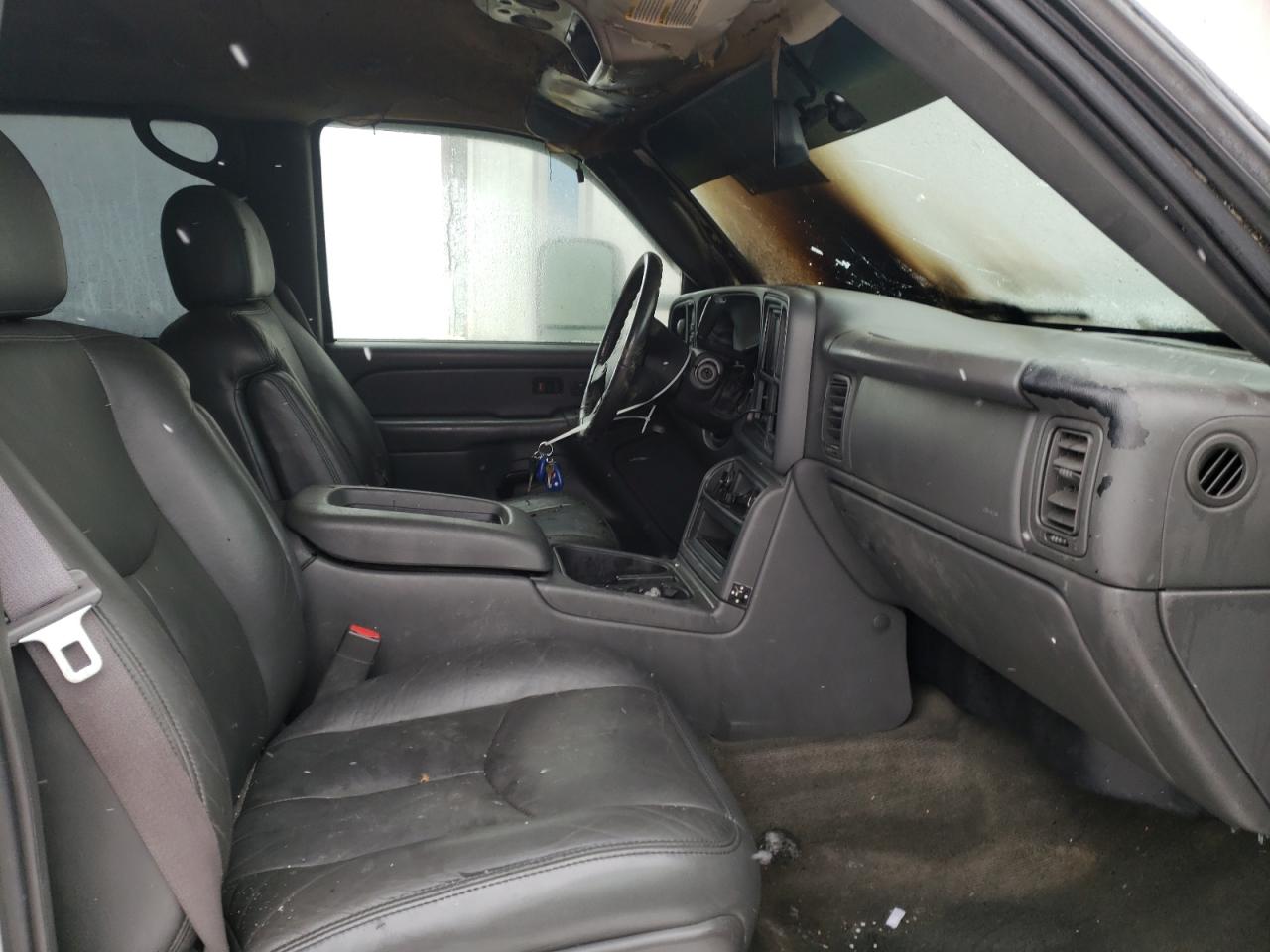 Photo 5 from auction – 2004 CHEVROLET SILVERADO with VIN 1GCHK23224F231703