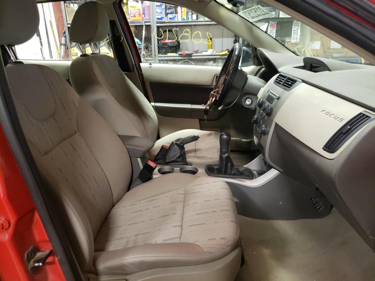 Photo 5 from auction – 2008 FORD FOCUS SE with VIN 1FAHP35N38W281441