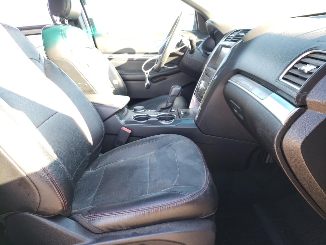 Photo 5 from auction – 2017 FORD EXPLORER S with VIN 1FM5K8GT0HGB00144