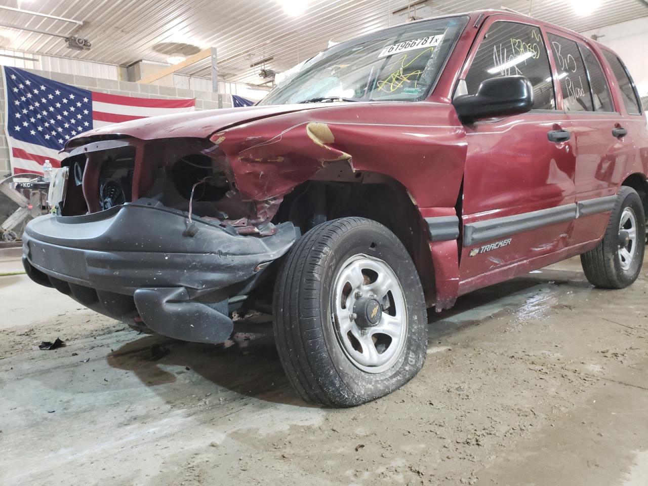 Photo 9 from auction – 1999 CHEVROLET TRACKER with VIN 2CNBJ13C5X6907504