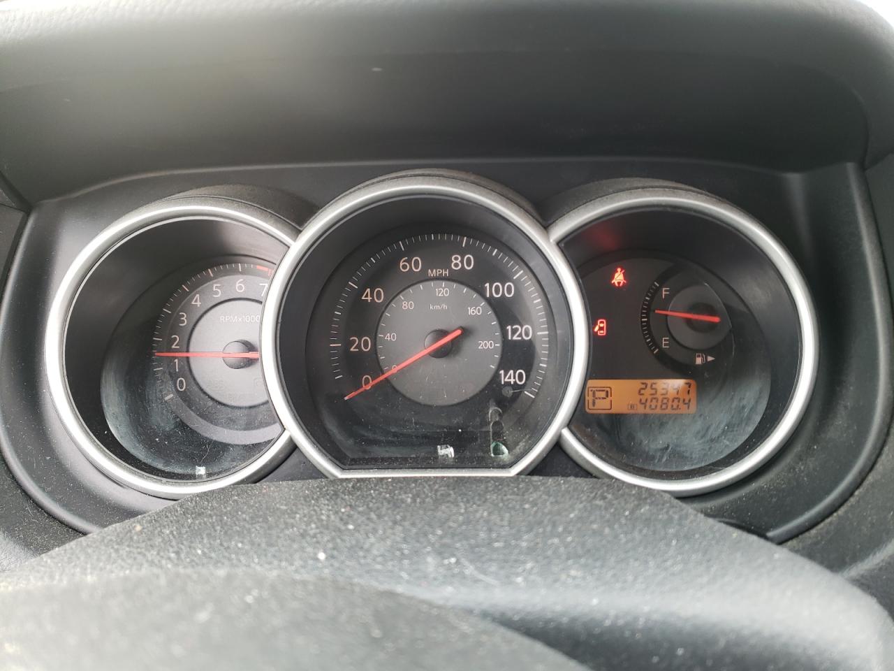 Photo 8 from auction – 2009 NISSAN VERSA S with VIN 3N1CC11E39L423940