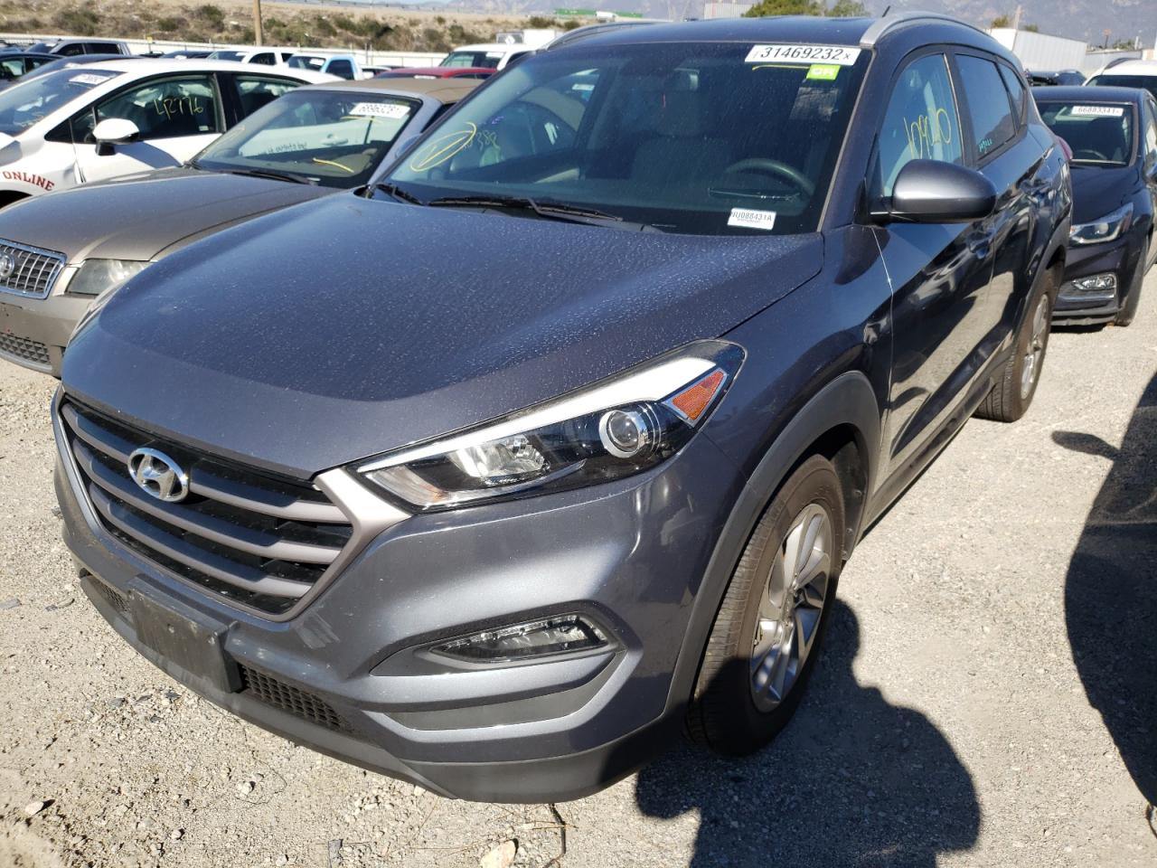 Photo 2 from auction – 2016 HYUNDAI TUCSON LIM with VIN KM8J33A44GU175607