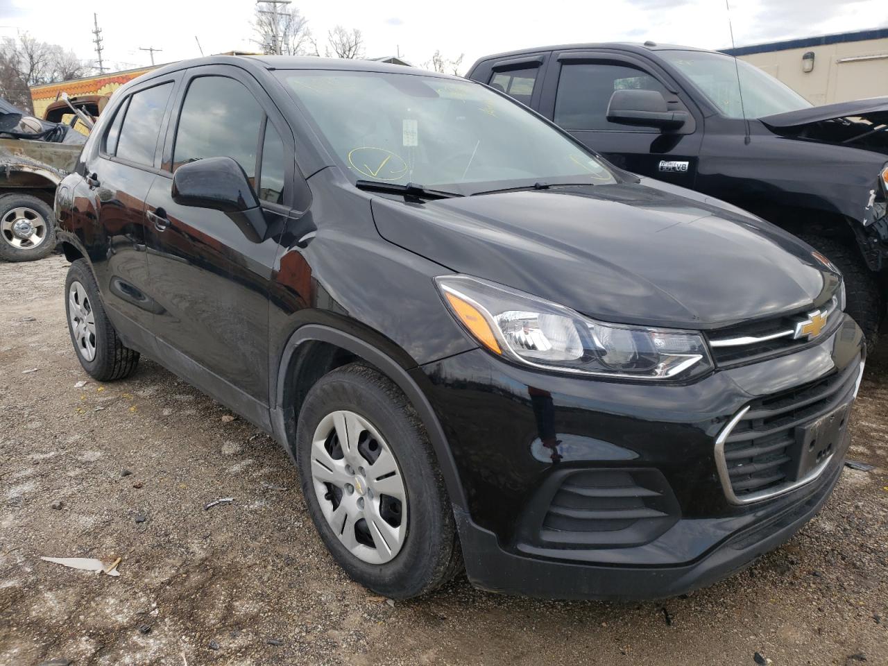 CHEVROLET TRAX LS 2017 with VIN 3GNCJKSB6HL289945 - Photo from auction