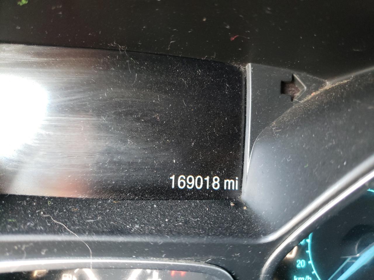 Photo 8 from auction – 2015 FORD ESCAPE SE with VIN 1FMCU9GX4FUA53239