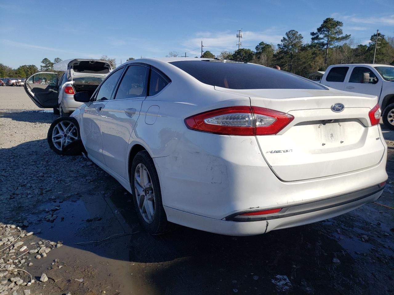 Photo 3 from auction – 2016 FORD FUSION SE with VIN 3FA6P0H76GR292020