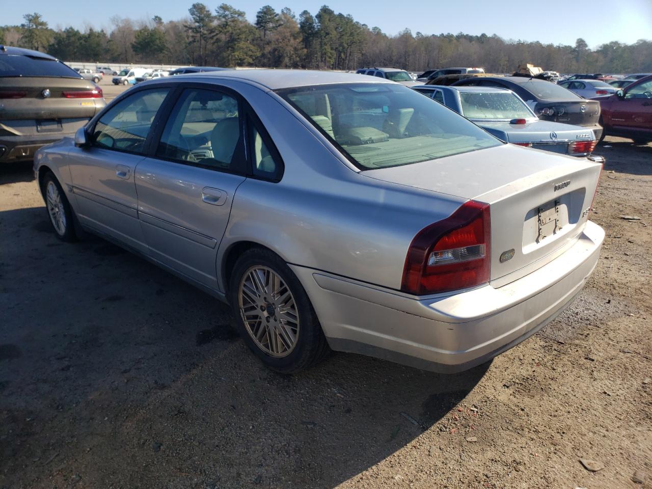 Photo 3 from auction – 2003 VOLVO S80 with VIN YV1TS92D031297419