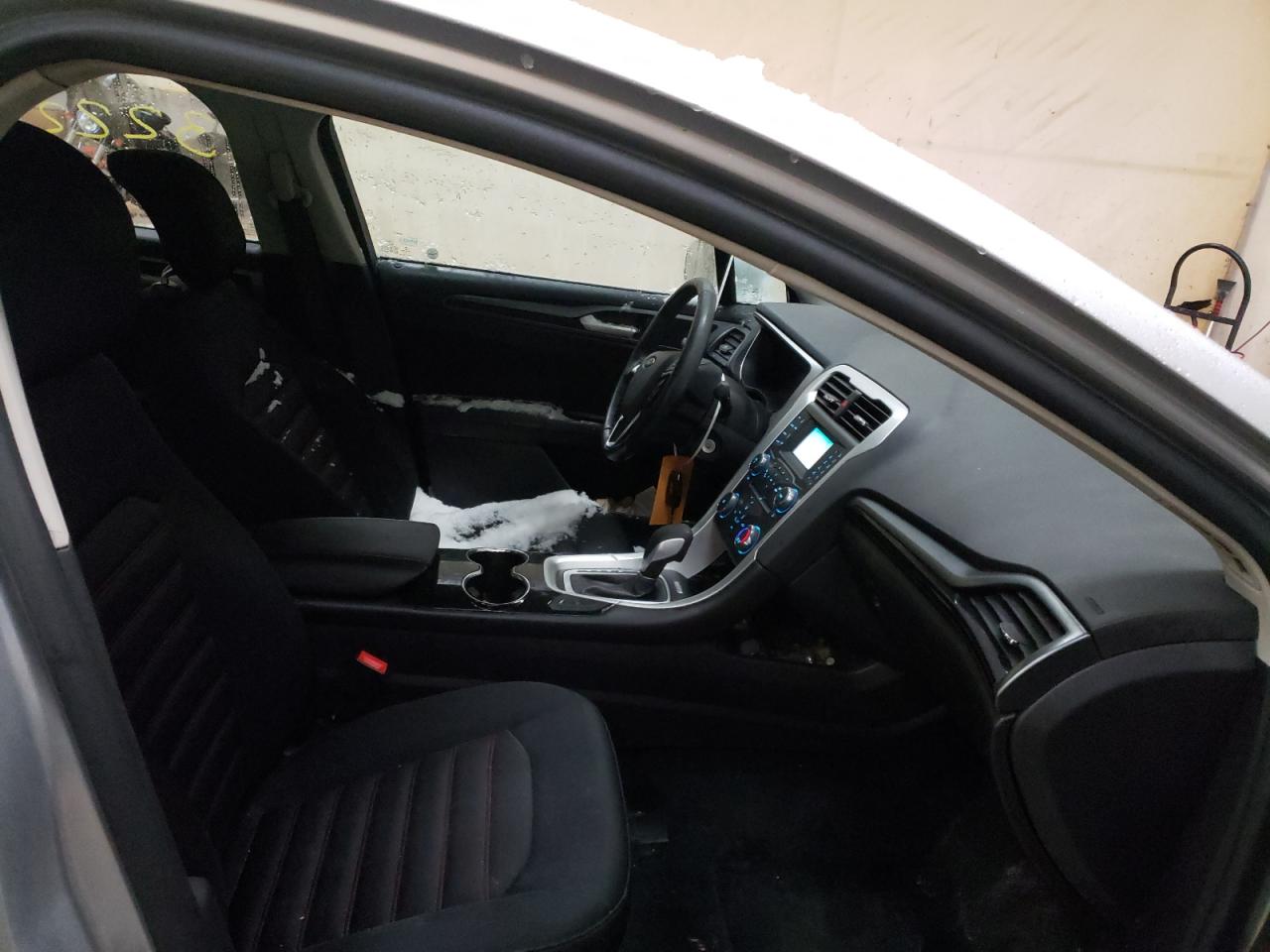 Photo 5 from auction – 2014 FORD FUSION SE with VIN 3FA6P0HD8ER216561